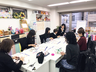 ビジネスラッピング講習風景,ラッピング協会
