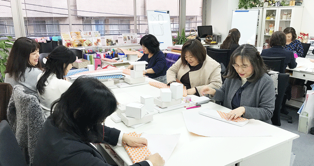 ビジネスラッピング,インストラクタークラス,ラッピング協会