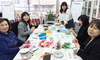 フラワーラッピング認定校更新講習,ラッピング協会