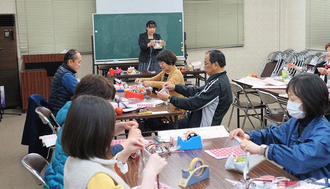 徳島県の海陽町商工会ラッピング講習