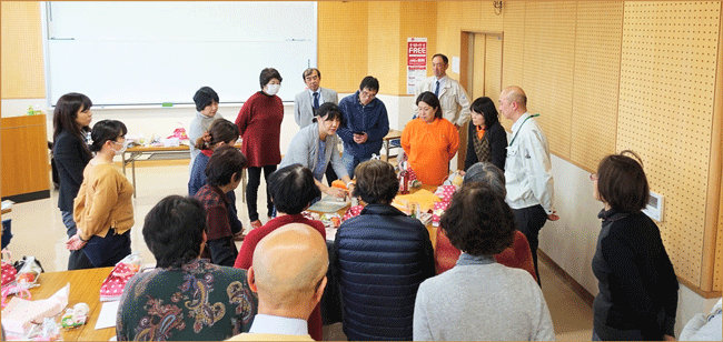 岡山県農業開発研究所のラッピング講習会